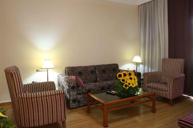 Orient Prince Hotel Бейрут Екстер'єр фото